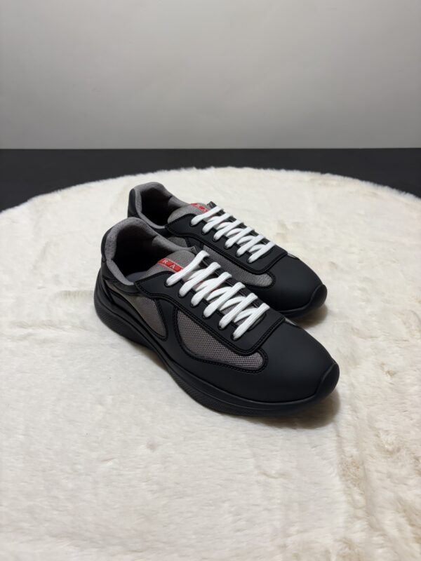 PRADA CUPS ZWART MAT - Afbeelding 3