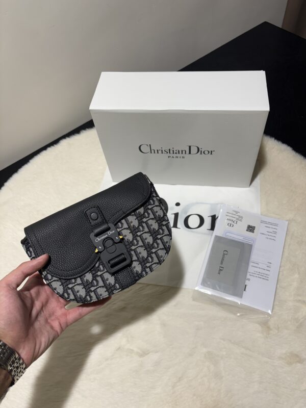 CHRISTIAN DIOR MESSENGER ORIGINAL