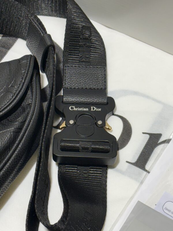 CHRISTIAN DIOR MESSENGER OVAL BLACK - Afbeelding 3