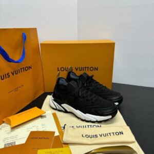 LOUIS VUITTON SNEAKER TATIC BLACK/WHITE
