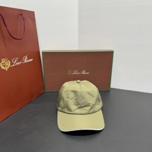 LORO PIANA PET BEIGE