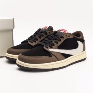 NIKE TRAVIS SCOTT BROWN